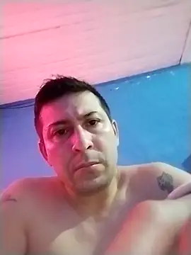 Snapshot of fermariana chatting on December 18, 1:17 pm fermariana online show from December 18, 1:17 pm