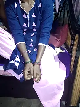 Snapshot of sarika-telugu chatting on March 17, 4:32 pm sarika-telugu online show from March 17, 4:32 pm