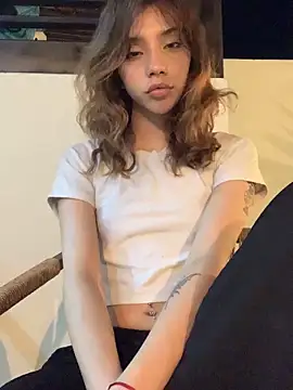 Snapshot of MiaaCute- chatting on March 25, 11:55 pm MiaaCute- online show from March 25, 11:55 pm