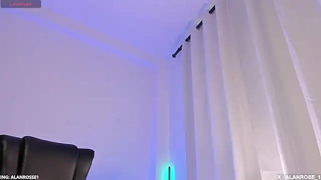 Snapshot of AlanRose01 chatting on December 5, 12:58 pm AlanRose01 online show from December 5, 12:58 pm