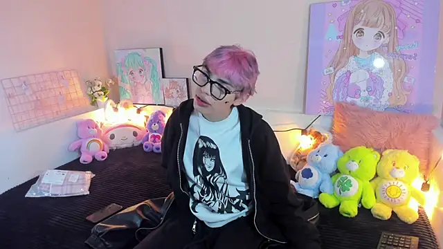 Snapshot of Strawberry_Kitty_ chatting on November 30, 4:05 am Strawberry Kitty online show from November 30, 4:05 am