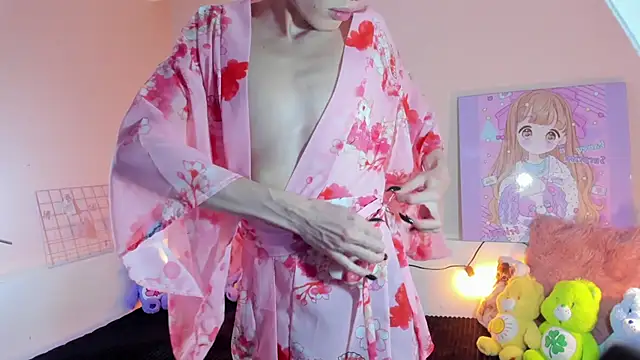 Snapshot of Strawberry_Kitty_ chatting on December 1, 4:06 am Strawberry Kitty online show from December 1, 4:06 am