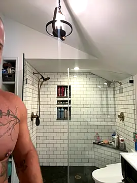 1totangox online show from October 31, 10:33 pm