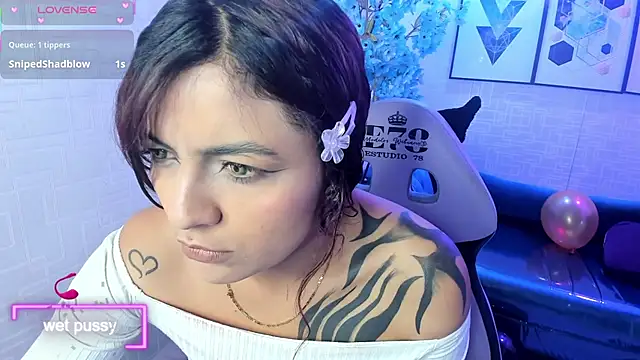 Snapshot of Angeline_harper chatting on October 26, 12:55 pm Angeline harper online show from October 26, 12:55 pm