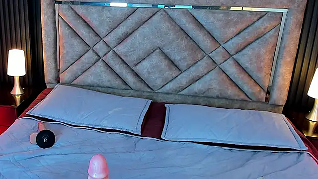 Halleyrosse online show from March 21, 9:40 pm