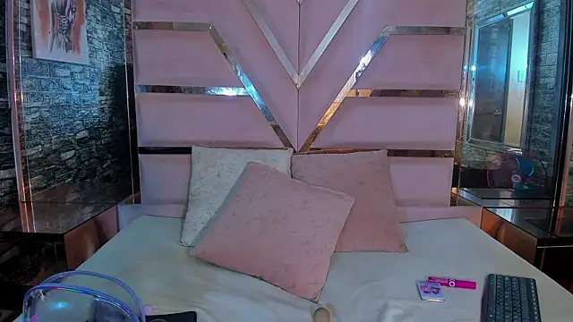 Snapshot of talialadyx chatting on November 5, 7:03 pm talialadyx online show from November 5, 7:03 pm