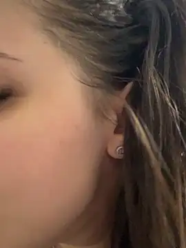 BiancaAva online show from February 11, 7:30 pm