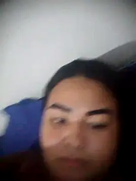 Snapshot of ana5y chatting on December 19, 7:54 pm ana5y online show from December 19, 7:54 pm