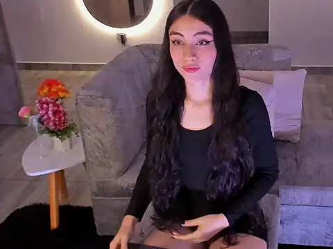 BritanyLnx online show from April 25, 12:46 am