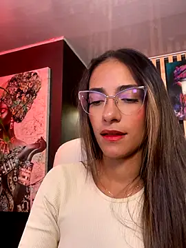 elegant  rouse online show from December 4, 7:44 pm