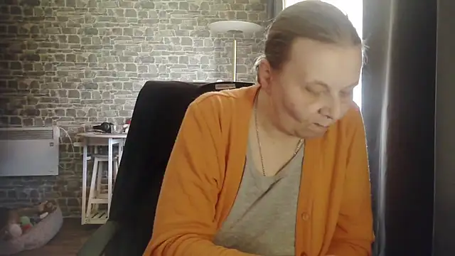 Diamond Bite online show from November 5, 10:59 am