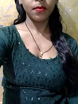 Itz Aisha   online show from March 7, 5:37 am