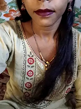 Itz Aisha   online show from June 20, 5:32 am