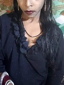 Itz Aisha   online show from July 22, 5:43 am