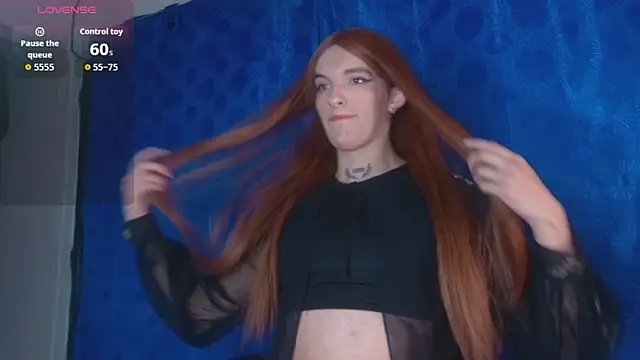 Snapshot of Scarlett_crastrawberry chatting on November 10, 10:20 pm Scarlett crastrawberry online show from November 10, 10:20 pm