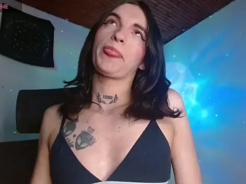 Scarlett crastrawberry online show from June 14, 9:22 am