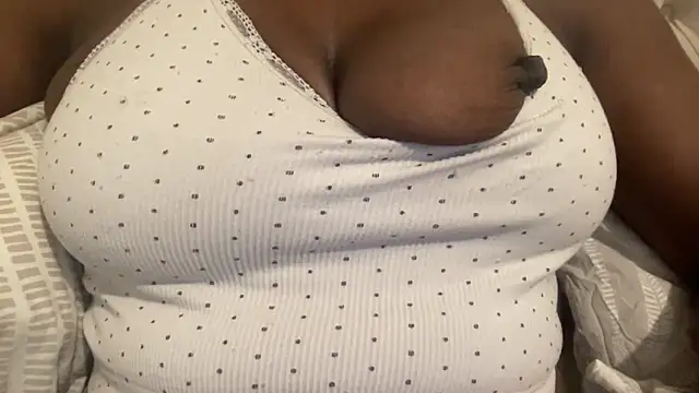 ebonybunnyxx online show from October 23, 5:40 am