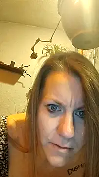 Snapshot of faithfulchic chatting on October 25, 5:37 am faithfulchic online show from October 25, 5:37 am