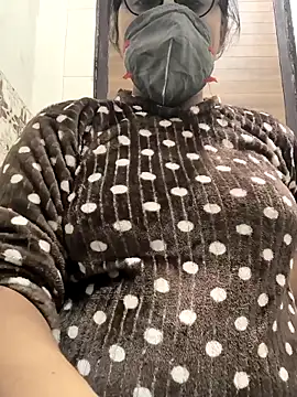 Lovely Tannu online show from December 17, 1:39 pm