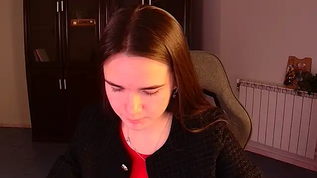 May Bloom online show from November 5, 5:18 am