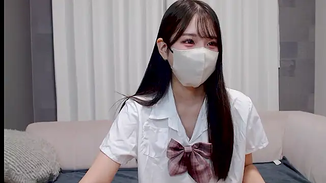 LOVE MIREI LOVE online show from May 1, 11:15 am