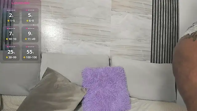 Snapshot of gigi_mane chatting on November 29, 8:45 pm gigi mane online show from November 29, 8:45 pm