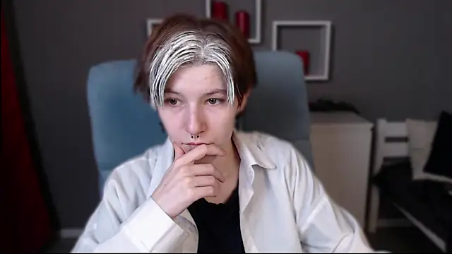 guitarandangell online show from November 17, 4:07 am