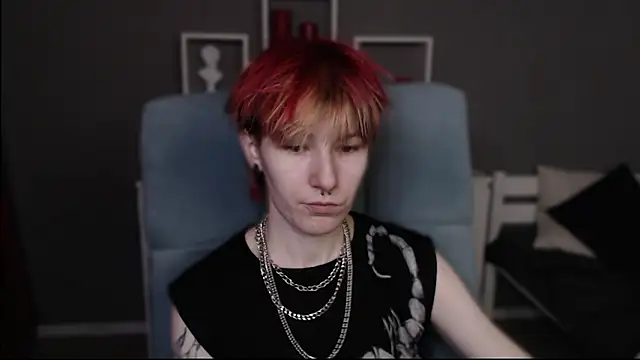 Snapshot of guitarandangell chatting on March 19, 9:02 am guitarandangell online show from March 19, 9:02 am