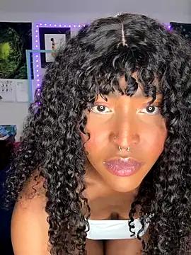 Snapshot of DaisyMynx chatting on November 2, 2:25 am DaisyMynx online show from November 2, 2:25 am