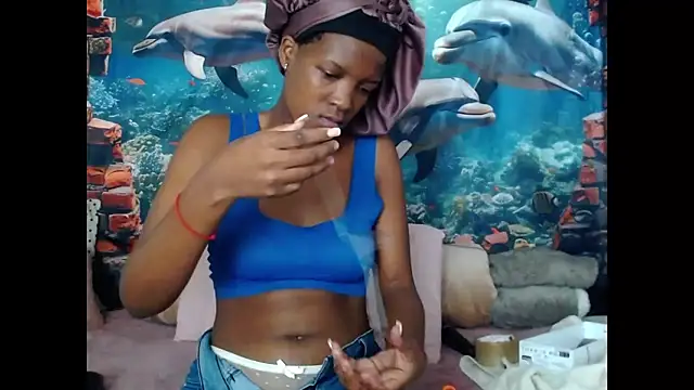 AfricanBarbiee69 online show from July 8, 8:41 am
