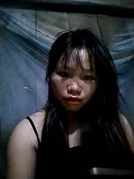 Snapshot of linh-miu99 chatting on October 18, 12:50 pm linh-miu99 online show from October 18, 12:50 pm