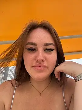 KiraSunshine online show from June 8, 2:45 am