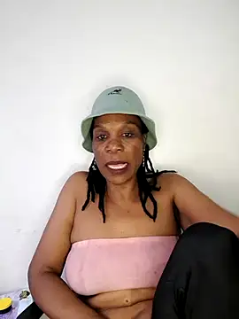 Hotcougar online show from November 29, 12:52 pm