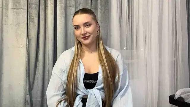 Snapshot of LouraStalter chatting on October 27, 6:56 pm LouraStalter online show from October 27, 6:56 pm