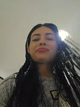 Snapshot of ViolettRouse chatting on November 17, 7:30 pm ViolettRouse online show from November 17, 7:30 pm