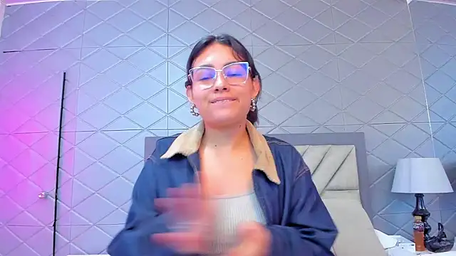 ViolettRouse online show from February 24, 3:10 pm