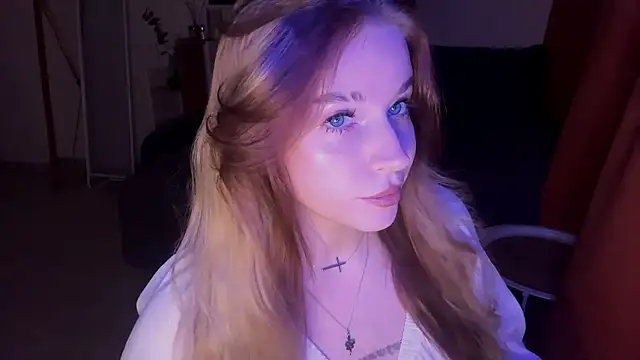 Snapshot of Babymoney_2007 chatting on October 27, 6:45 pm Babymoney 2007 online show from October 27, 6:45 pm