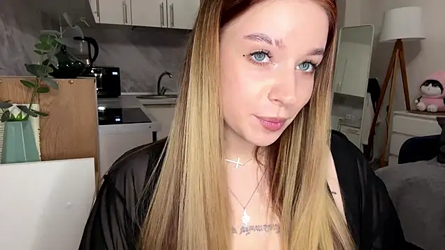 Snapshot of Babymoney_2007 chatting on November 28, 9:50 pm Babymoney 2007 online show from November 28, 9:50 pm