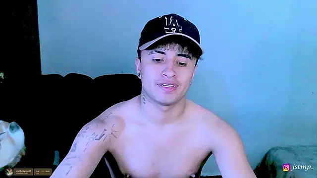 jhon mendoza  online show from November 24, 3:06 am