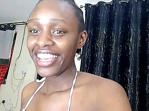 Snapshot of HoneyMizt chatting on October 18, 3:24 pm HoneyMizt online show from October 18, 3:24 pm
