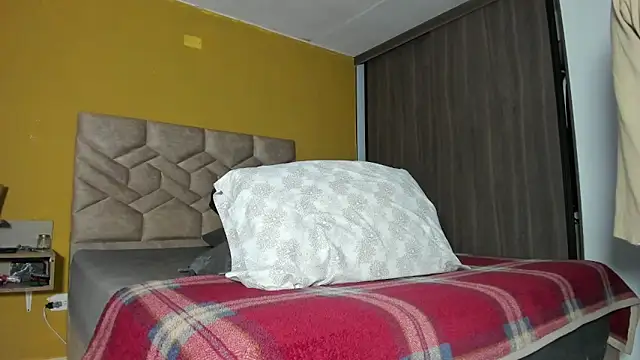 Snapshot of Gregory_mancini chatting on February 28, 4:35 am Gregory mancini online show from February 28, 4:35 am