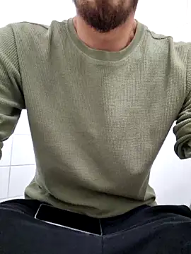 Snapshot of 16enes16 chatting on October 23, 1:43 pm 16enes16 online show from October 23, 1:43 pm