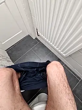 Snapshot of 16enes16 chatting on December 17, 1:39 pm 16enes16 online show from December 17, 1:39 pm