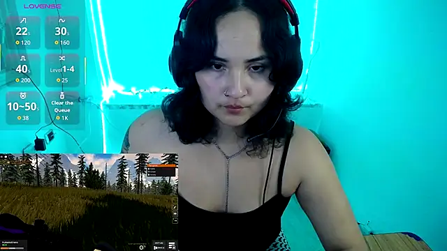 Snapshot of Ladyswap chatting on December 18, 2:28 am Ladyswap online show from December 18, 2:28 am