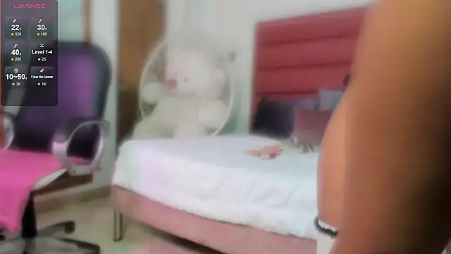 Snapshot of dulce_morbida chatting on February 26, 4:44 am dulce morbida online show from February 26, 4:44 am