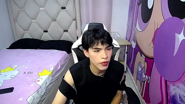 Snapshot of hyun_jin_ chatting on October 19, 7:25 pm hyun jin online show from October 19, 7:25 pm