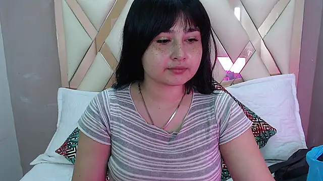 Sweet sumisive online show from December 14, 3:50 pm