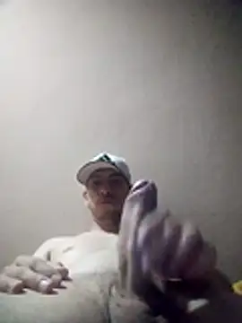 Snapshot of villamarinalvarez25 chatting on November 2, 5:32 am villamarinalvarez25 online show from November 2, 5:32 am