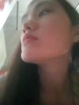 Snapshot of mira-show chatting on October 22, 3:18 am mira-show online show from October 22, 3:18 am