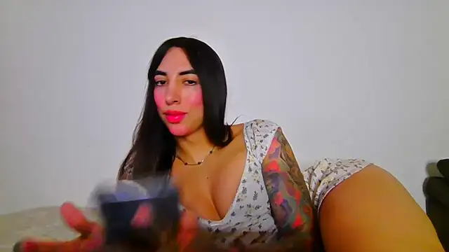 valeriahornier online show from July 16, 1:22 am